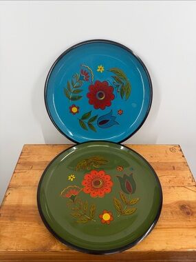 Vintage 70’s MOD Floral Serving Tray 13” flower power MCM Set of 2